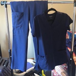Jockey scrubs 2 pair of small pants w/ 1 sm shirt